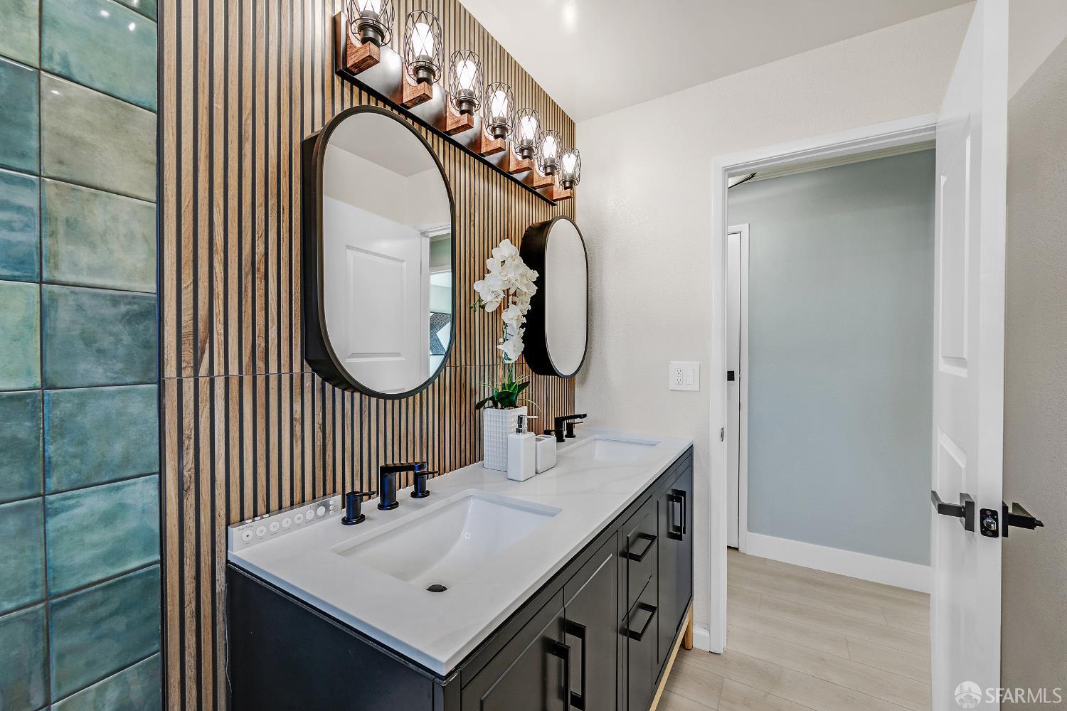 Detail Gallery Image 27 of 41 For 58 Orinda Cir, Pittsburg,  CA 94565 - 4 Beds | 2 Baths