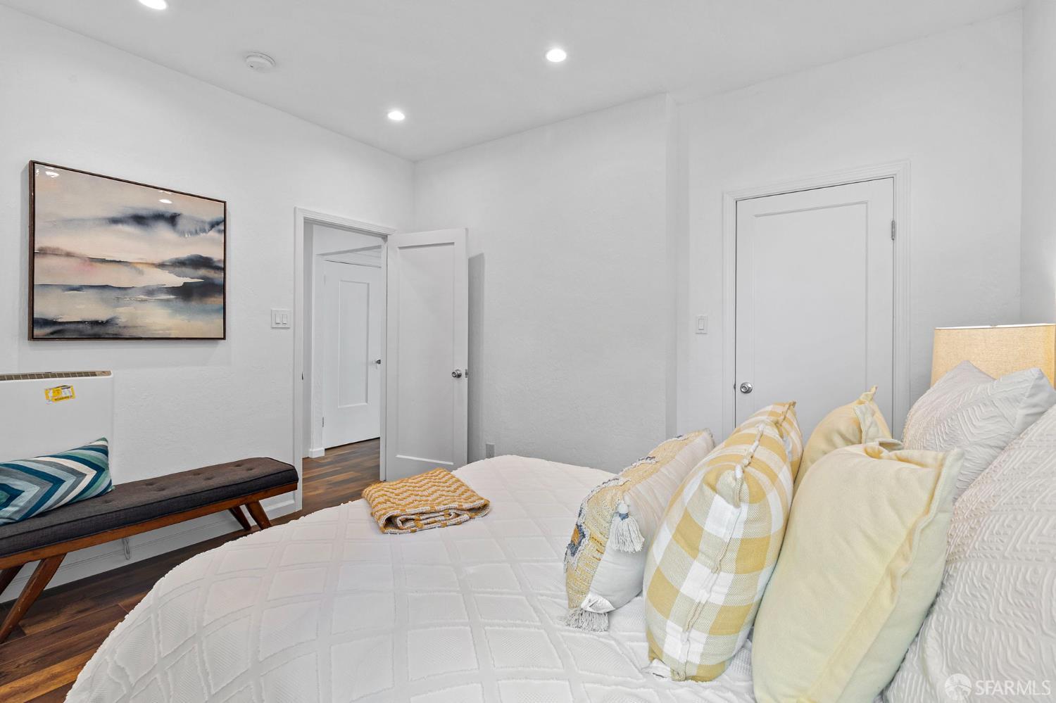 Detail Gallery Image 10 of 19 For 607 15th Ave, San Francisco,  CA 94118 - – Beds | – Baths