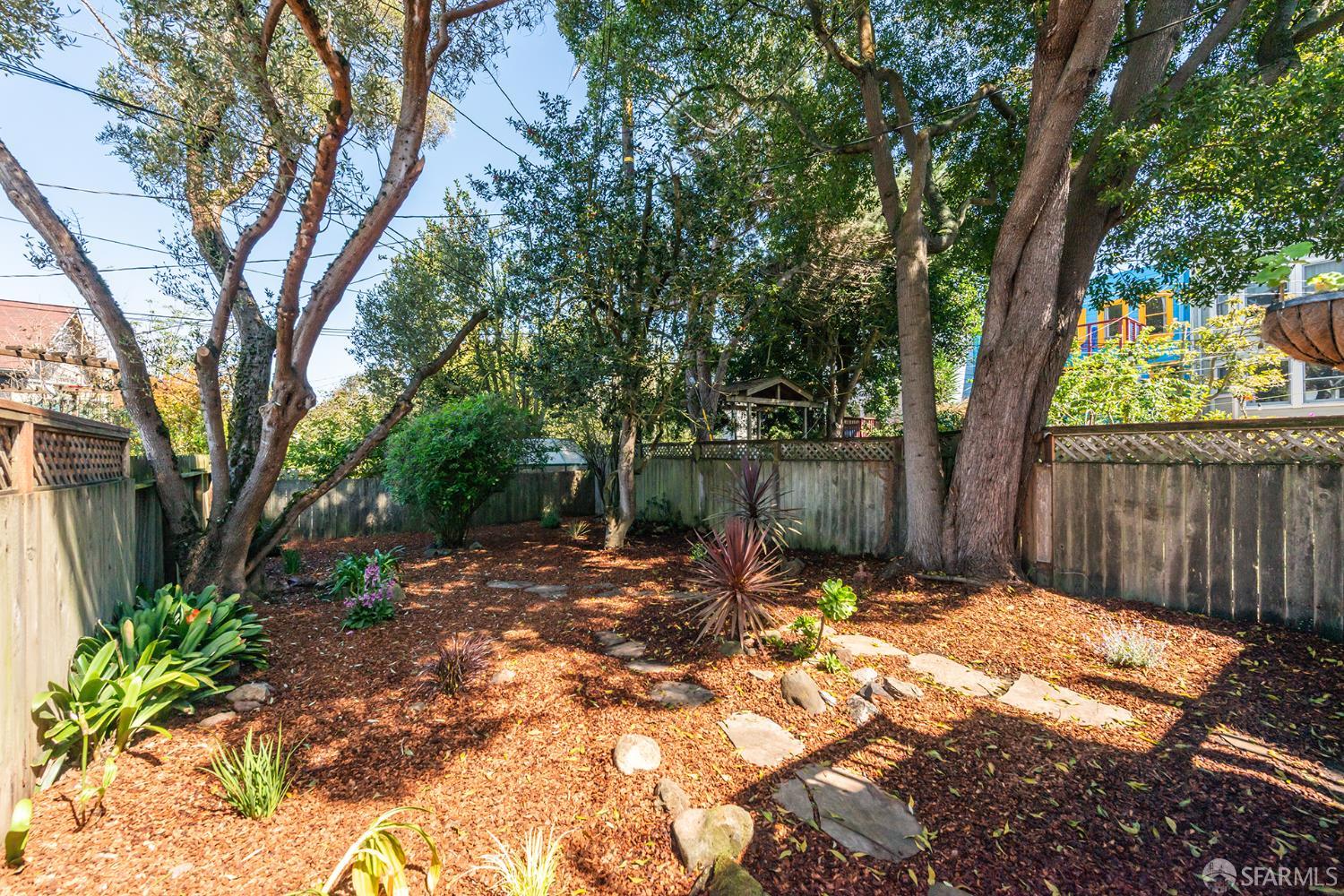 Detail Gallery Image 58 of 69 For 2728 Irving St, San Francisco,  CA 94122 - 3 Beds | 2/1 Baths