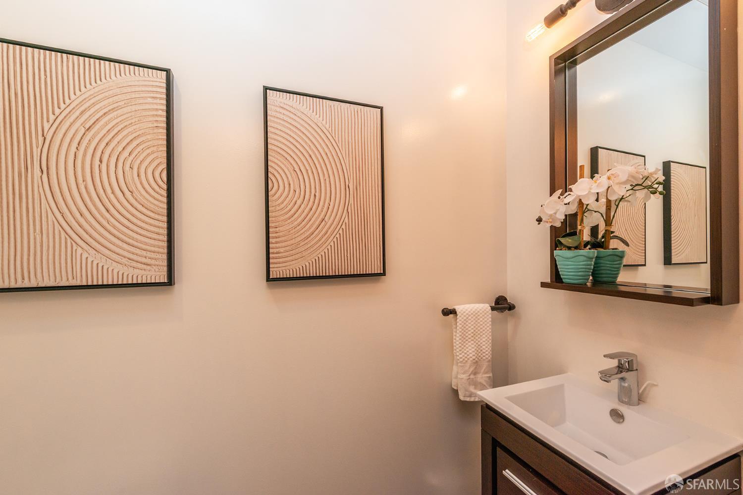 Detail Gallery Image 26 of 69 For 2728 Irving St, San Francisco,  CA 94122 - 3 Beds | 2/1 Baths