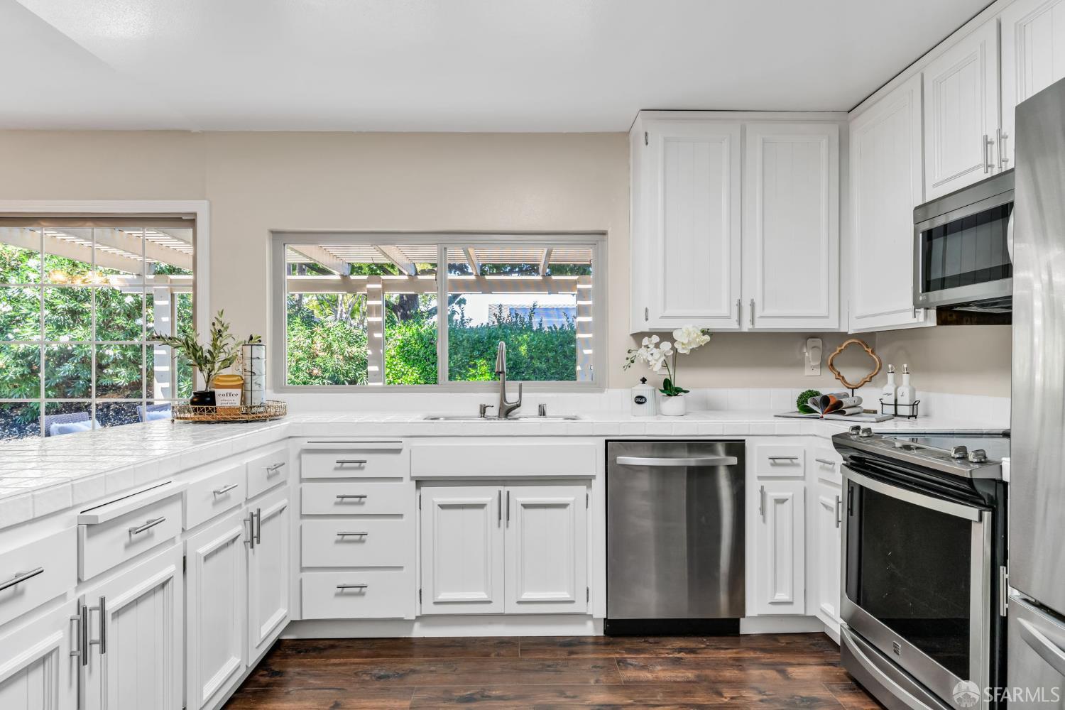 Detail Gallery Image 9 of 60 For 640 Mt Duncan Dr, Clayton,  CA 94517 - 4 Beds | 3 Baths