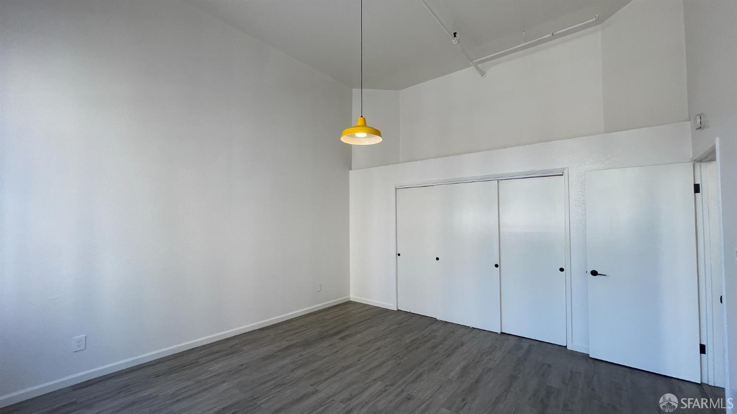 Detail Gallery Image 6 of 8 For 375 12th St #6,  Oakland,  CA 94607 - 2 Beds | 1 Baths