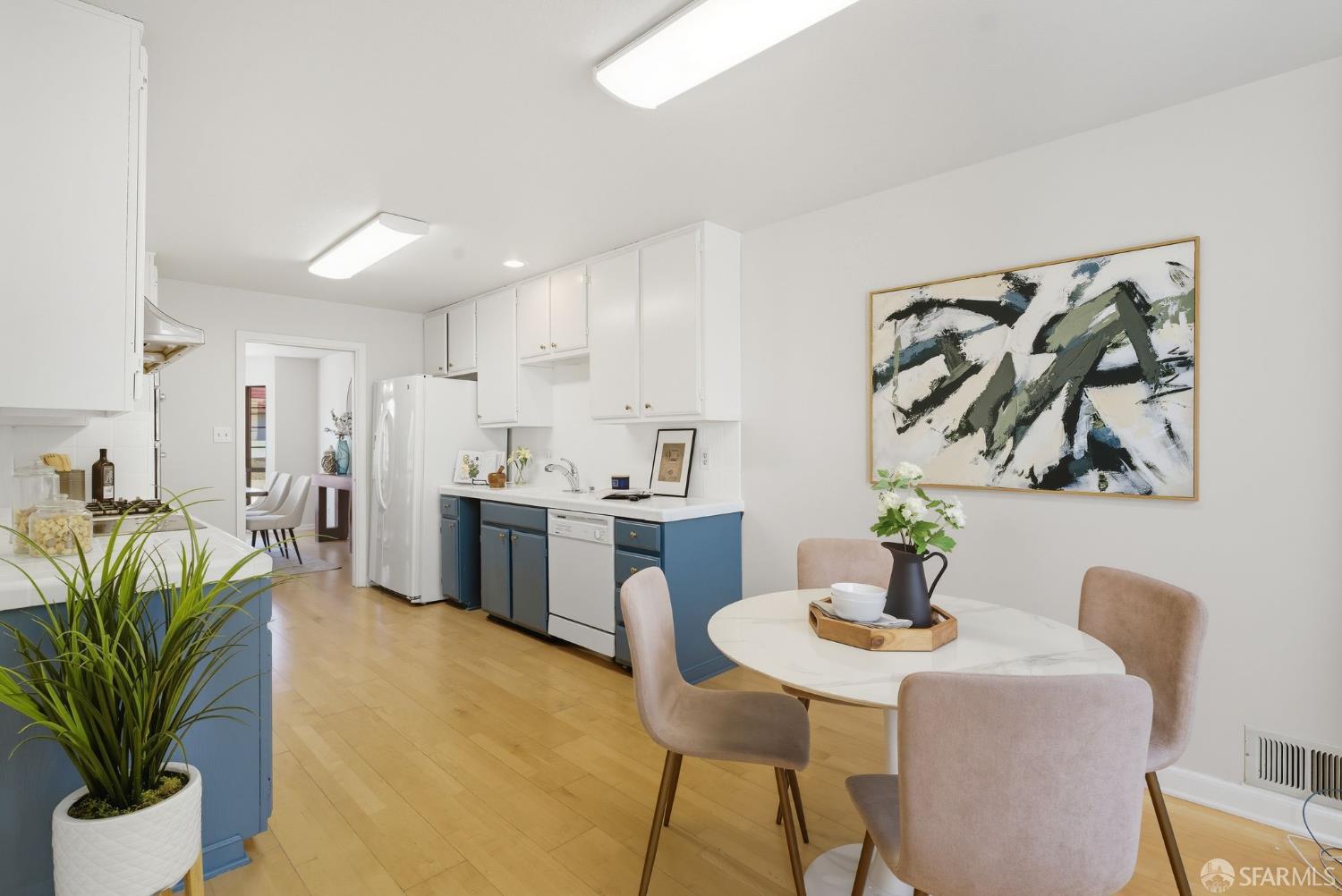 Detail Gallery Image 15 of 85 For 467 7th Ave, San Francisco,  CA 94118 - – Beds | – Baths