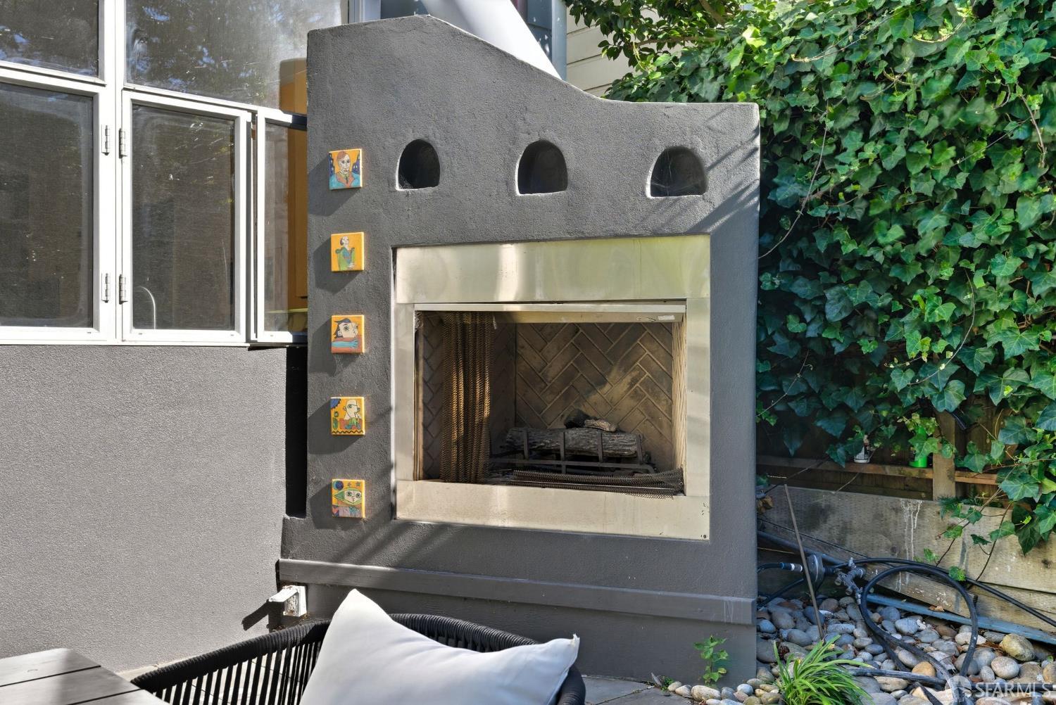 Detail Gallery Image 71 of 99 For 2121 Divisadero St, San Francisco,  CA 94115 - 4 Beds | 3/1 Baths