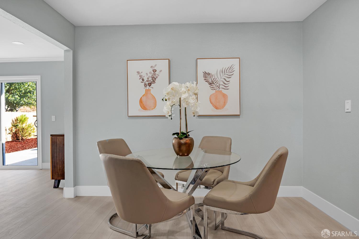 Detail Gallery Image 11 of 41 For 58 Orinda Cir, Pittsburg,  CA 94565 - 4 Beds | 2 Baths