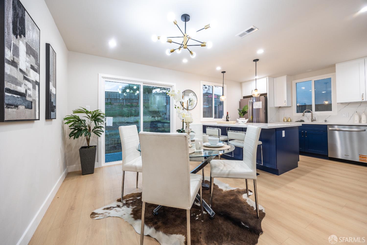 Detail Gallery Image 13 of 34 For 744 Washington St, Daly City,  CA 94015 - 3 Beds | 2 Baths