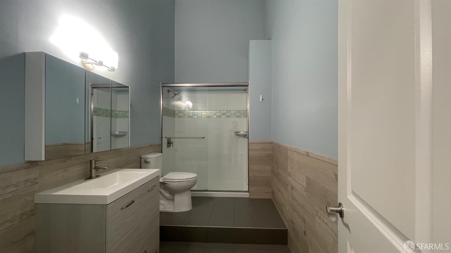 Detail Gallery Image 6 of 7 For 375 12th St #4,  Oakland,  CA 94607 - 1 Beds | 1 Baths