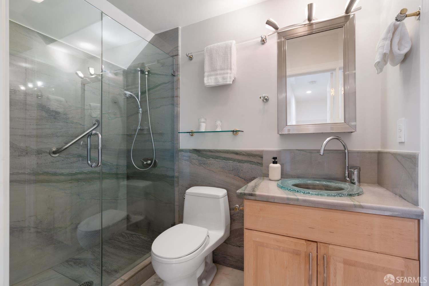 Detail Gallery Image 37 of 62 For 594 48th Ave, San Francisco,  CA 94121 - 3 Beds | 3 Baths