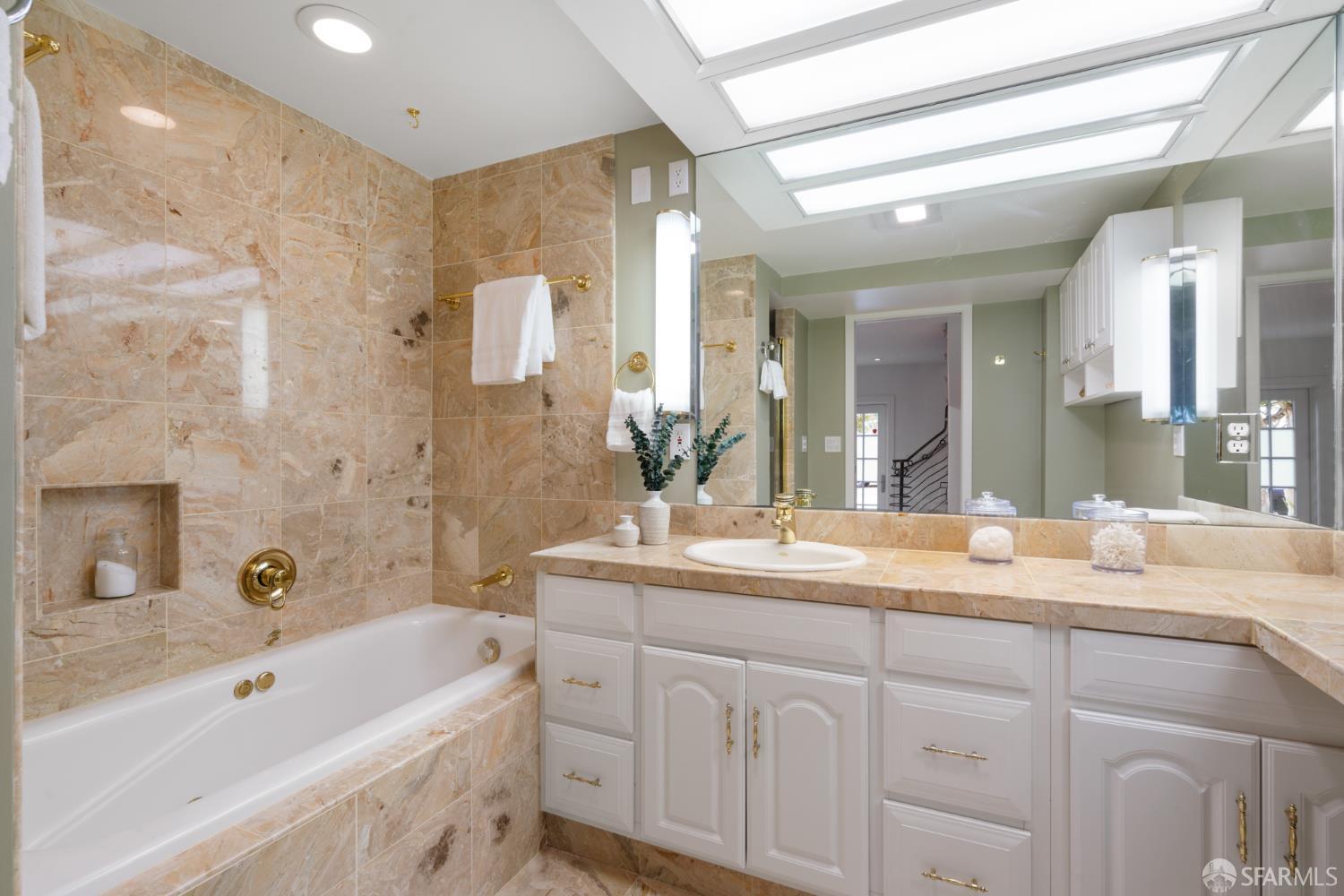 Detail Gallery Image 46 of 62 For 594 48th Ave, San Francisco,  CA 94121 - 3 Beds | 3 Baths