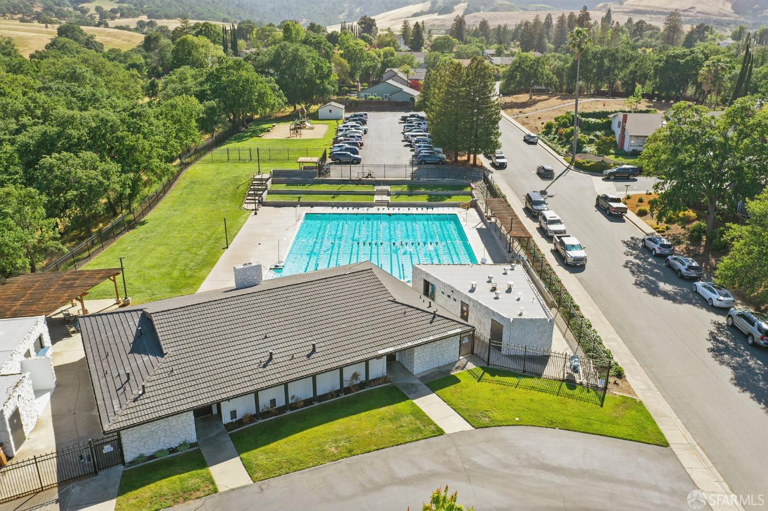 Detail Gallery Image 56 of 60 For 640 Mt Duncan Dr, Clayton,  CA 94517 - 4 Beds | 3 Baths