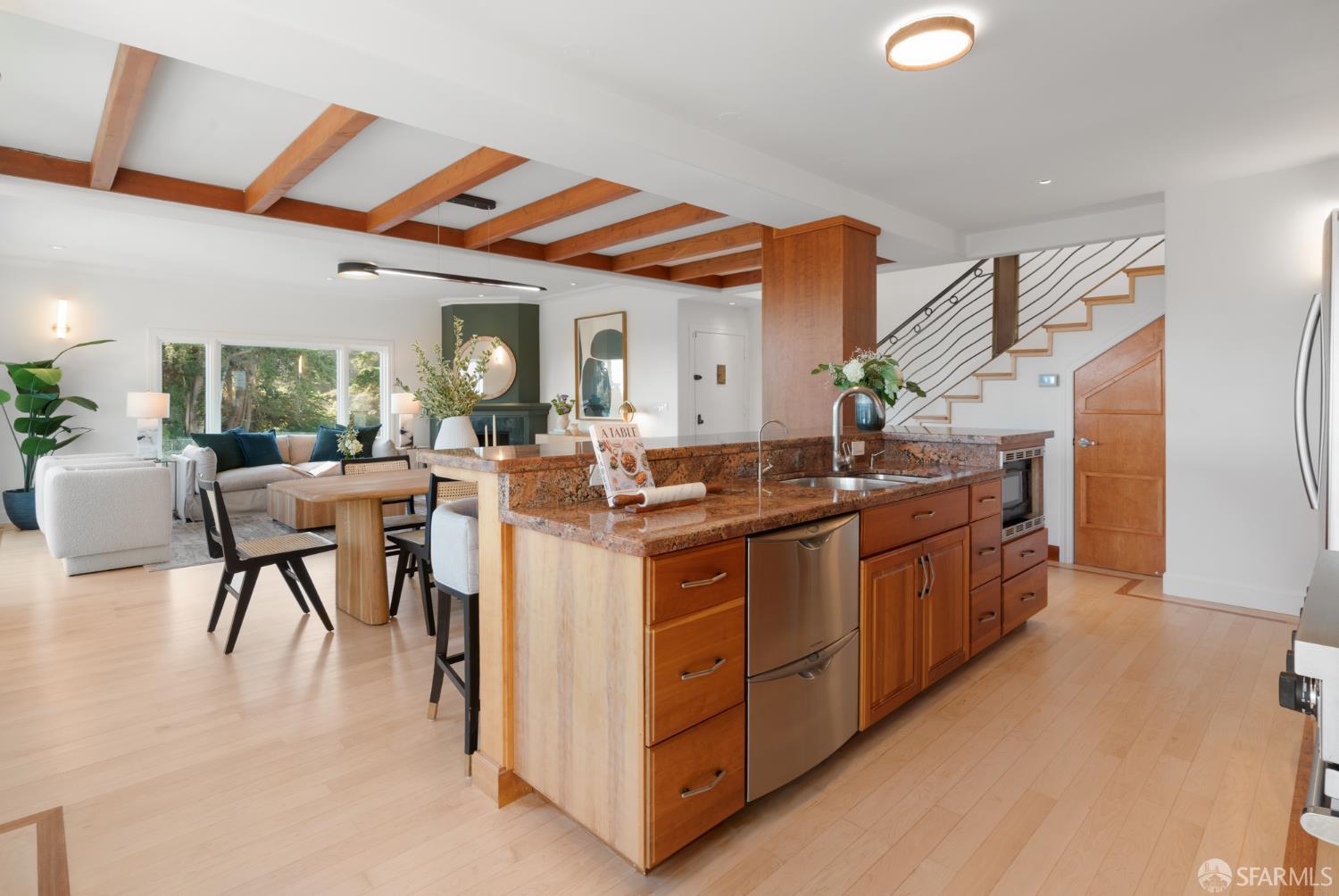 Detail Gallery Image 20 of 62 For 594 48th Ave, San Francisco,  CA 94121 - 3 Beds | 3 Baths