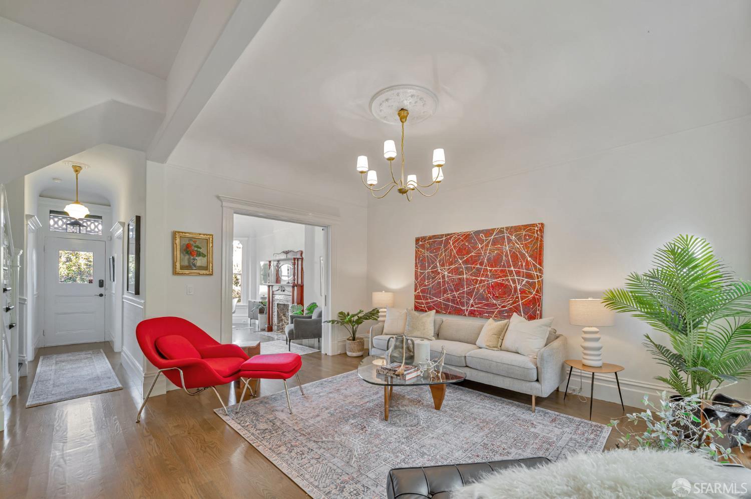 Detail Gallery Image 9 of 39 For 4425 20th St, San Francisco,  CA 94114 - 3 Beds | 2 Baths