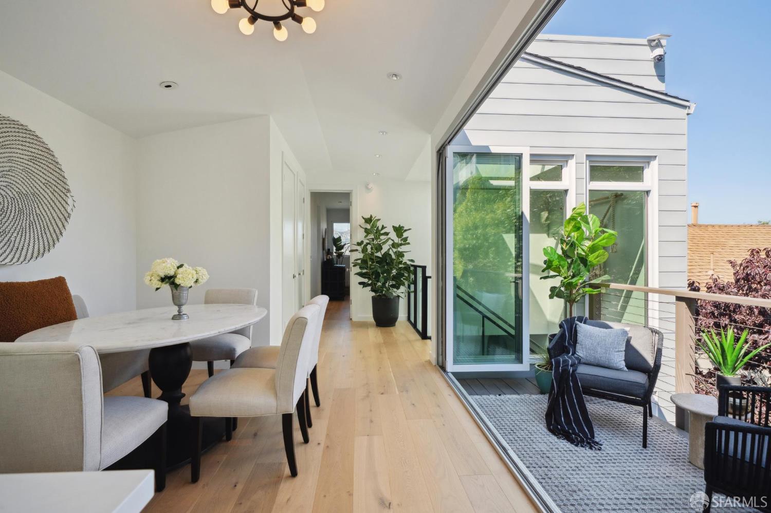 Detail Gallery Image 10 of 33 For 308 Virginia Ave, San Francisco,  CA 94110 - 3 Beds | 3 Baths