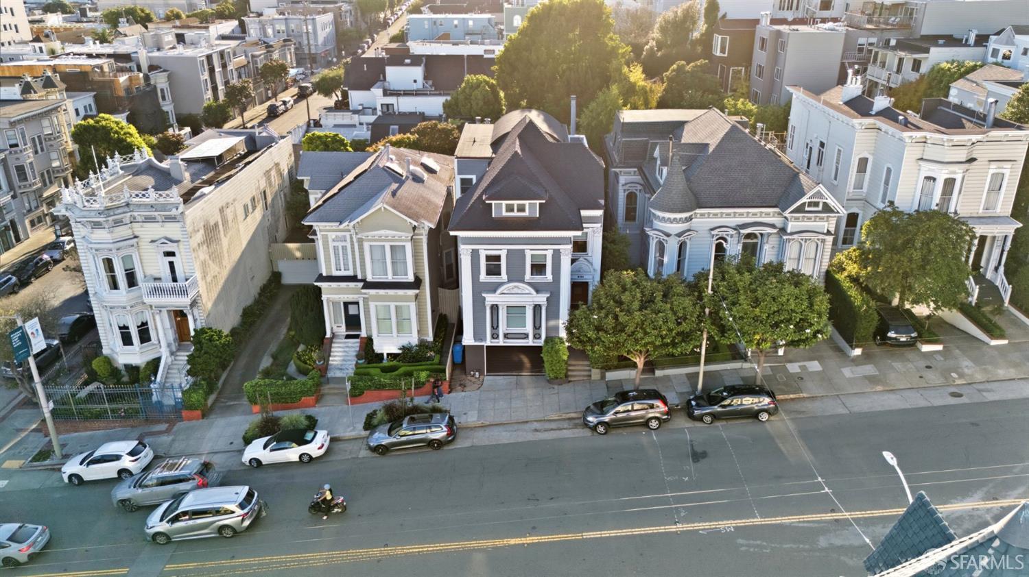 Detail Gallery Image 83 of 99 For 2121 Divisadero St, San Francisco,  CA 94115 - 4 Beds | 3/1 Baths