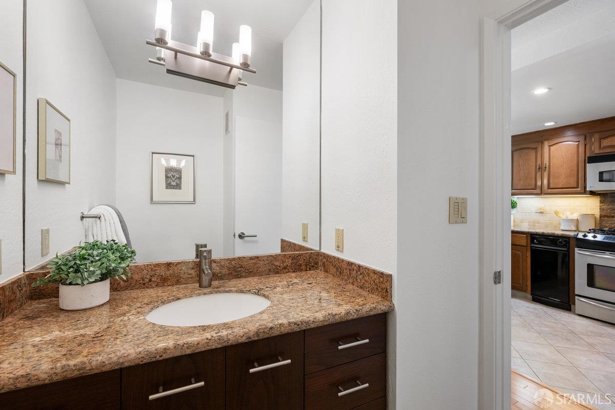 Detail Gallery Image 24 of 46 For 614 Clarendon Ave, San Francisco,  CA 94131 - 2 Beds | 2/1 Baths