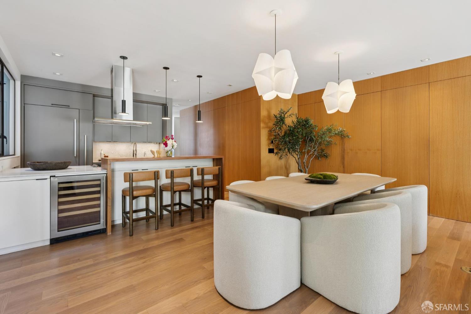 Detail Gallery Image 8 of 72 For 1624 Alabama St, San Francisco,  CA 94110 - 4 Beds | 3/1 Baths