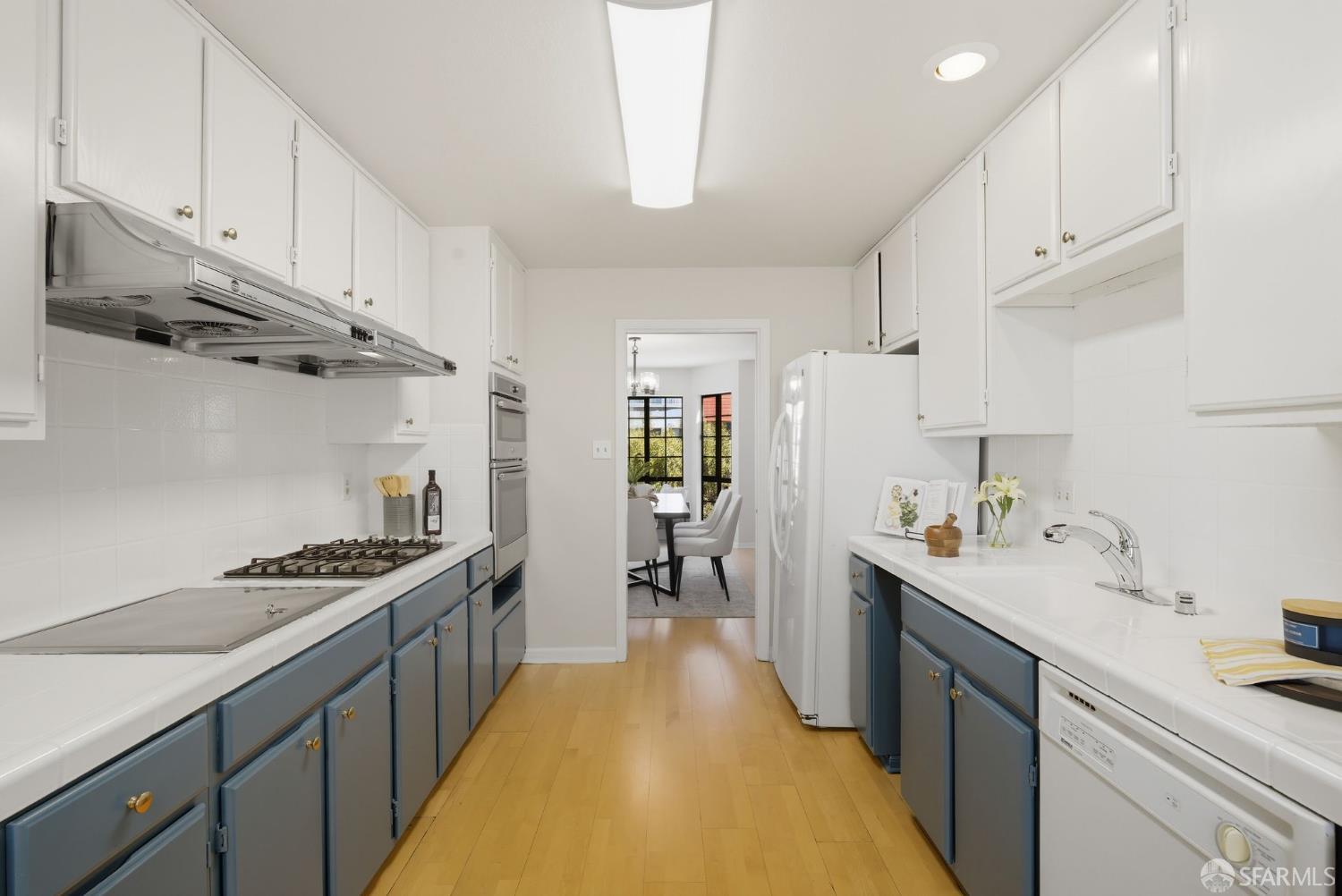 Detail Gallery Image 14 of 85 For 467 7th Ave, San Francisco,  CA 94118 - – Beds | – Baths
