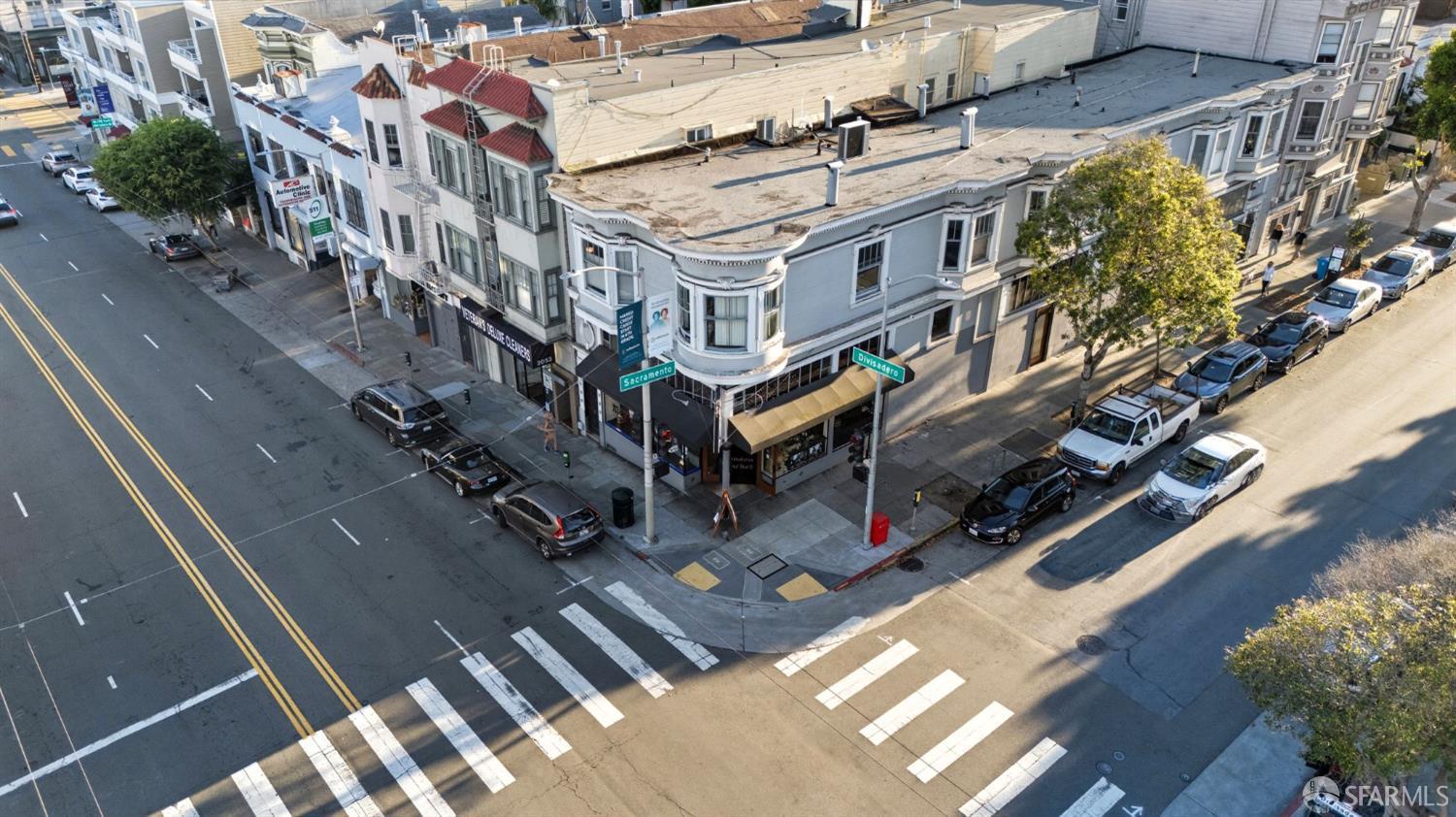 Detail Gallery Image 92 of 99 For 2121 Divisadero St, San Francisco,  CA 94115 - 4 Beds | 3/1 Baths