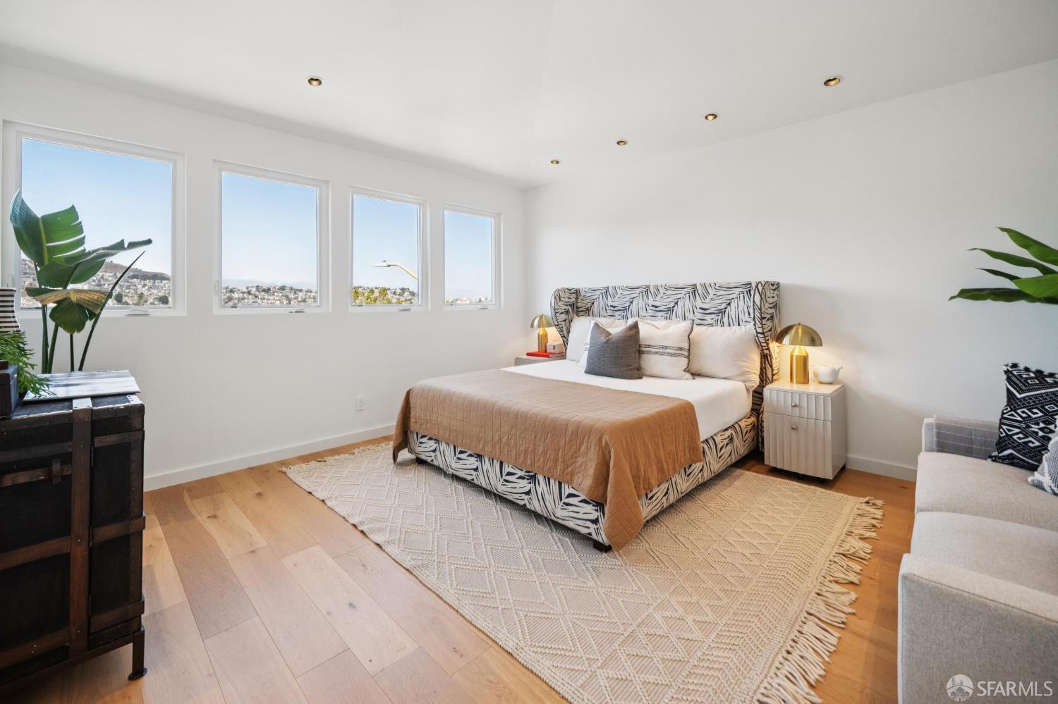 Detail Gallery Image 16 of 33 For 308 Virginia Ave, San Francisco,  CA 94110 - 3 Beds | 3 Baths