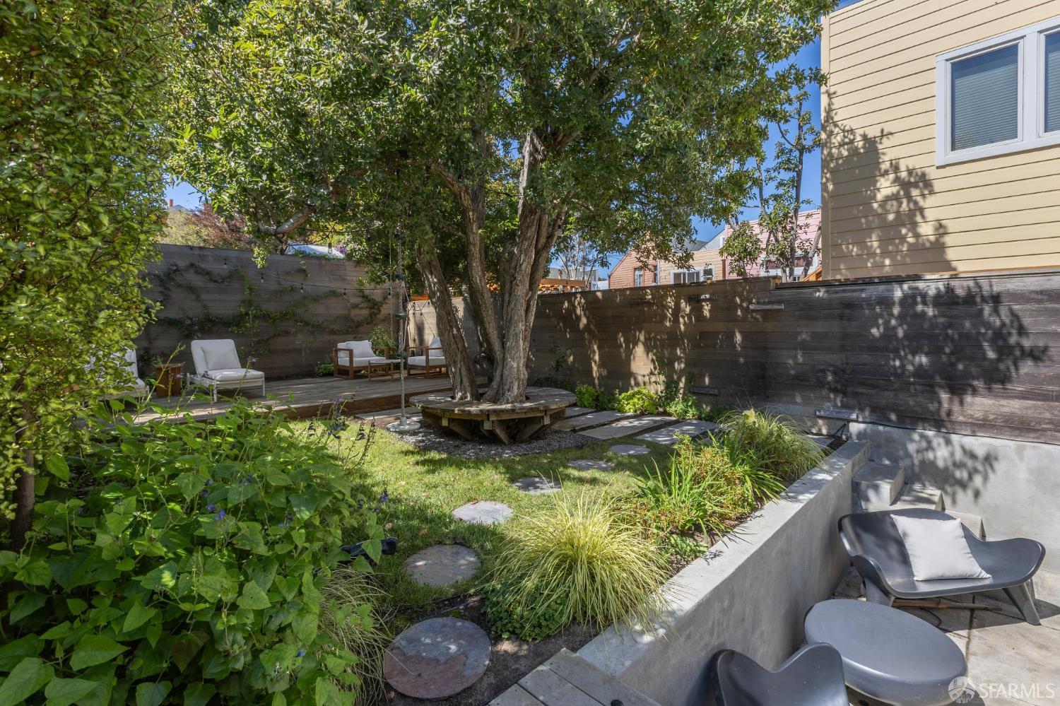 Detail Gallery Image 58 of 72 For 1624 Alabama St, San Francisco,  CA 94110 - 4 Beds | 3/1 Baths