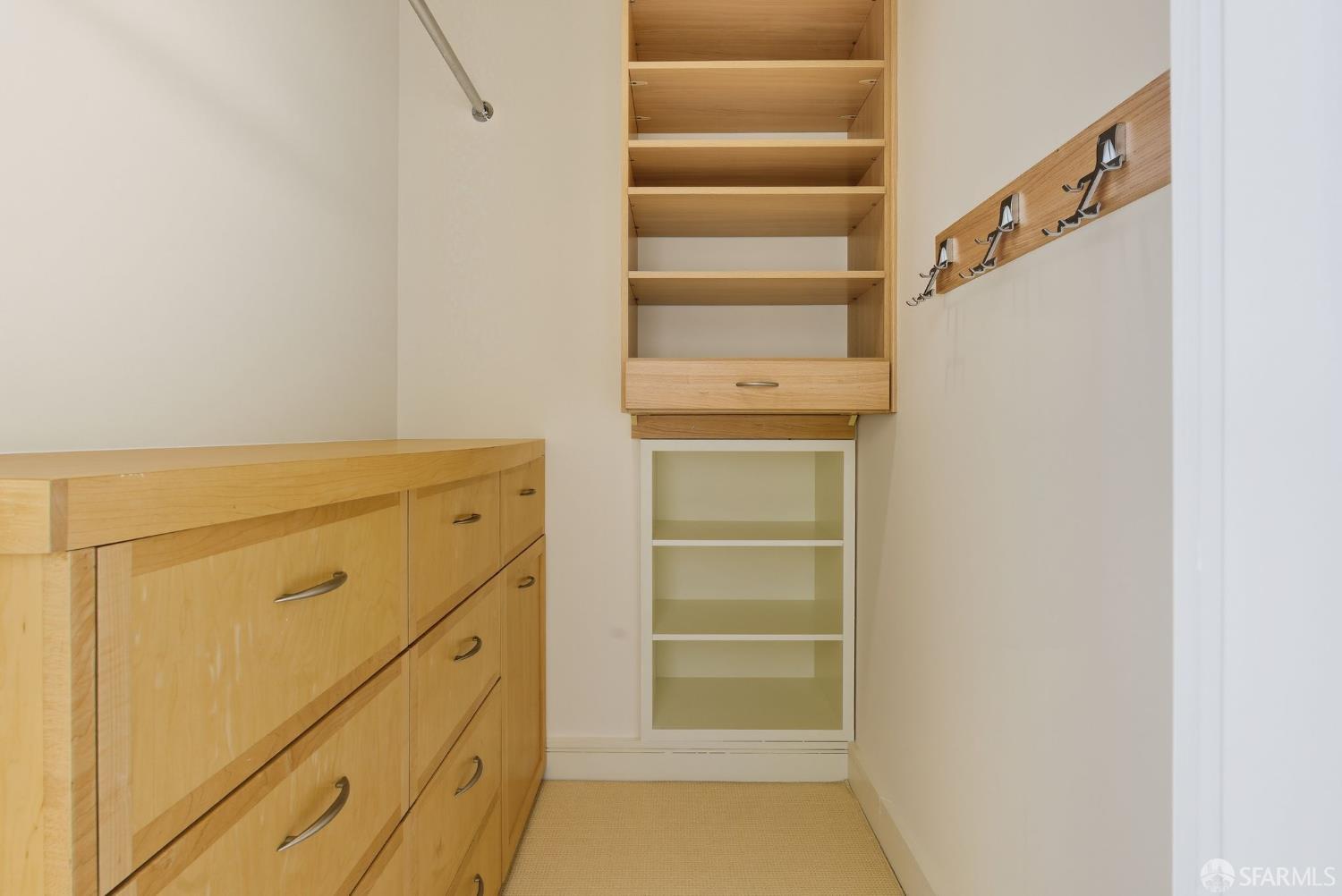 Detail Gallery Image 54 of 99 For 2121 Divisadero St, San Francisco,  CA 94115 - 4 Beds | 3/1 Baths