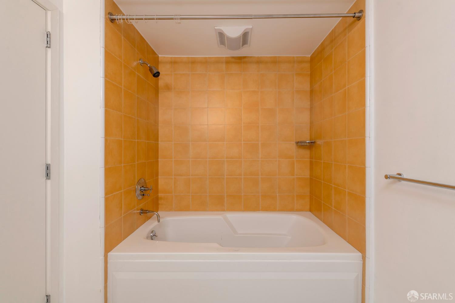 Detail Gallery Image 16 of 40 For 1221 Harrison St #6,  San Francisco,  CA 94103 - 1 Beds | 2 Baths