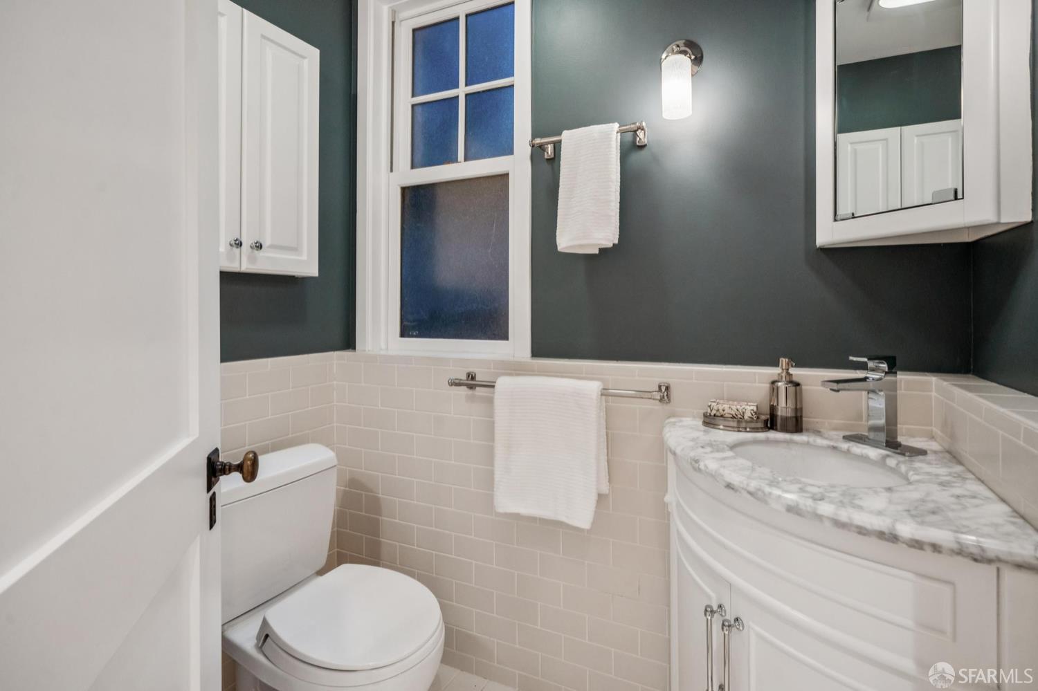 Detail Gallery Image 21 of 39 For 3960 20th St, San Francisco,  CA 94114 - 4 Beds | 3/1 Baths