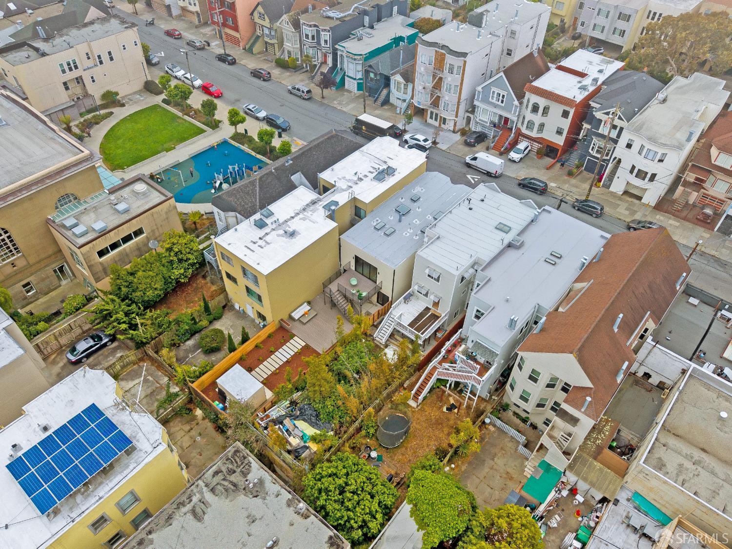 Detail Gallery Image 79 of 98 For 326 10th Ave, San Francisco,  CA 94118 - 4 Beds | 4 Baths
