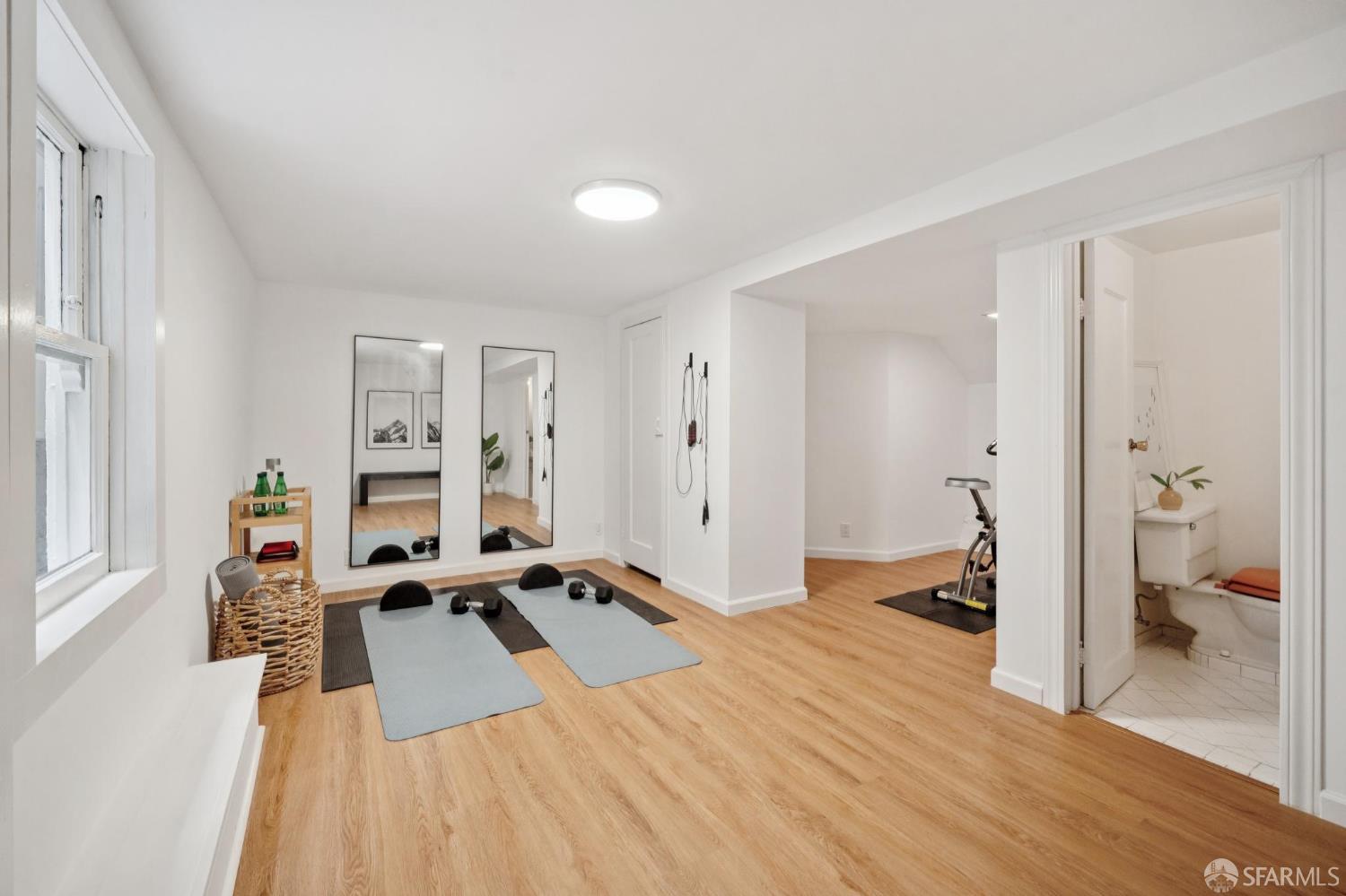 Detail Gallery Image 74 of 93 For 3668 Sacramento St, San Francisco,  CA 94118 - – Beds | – Baths