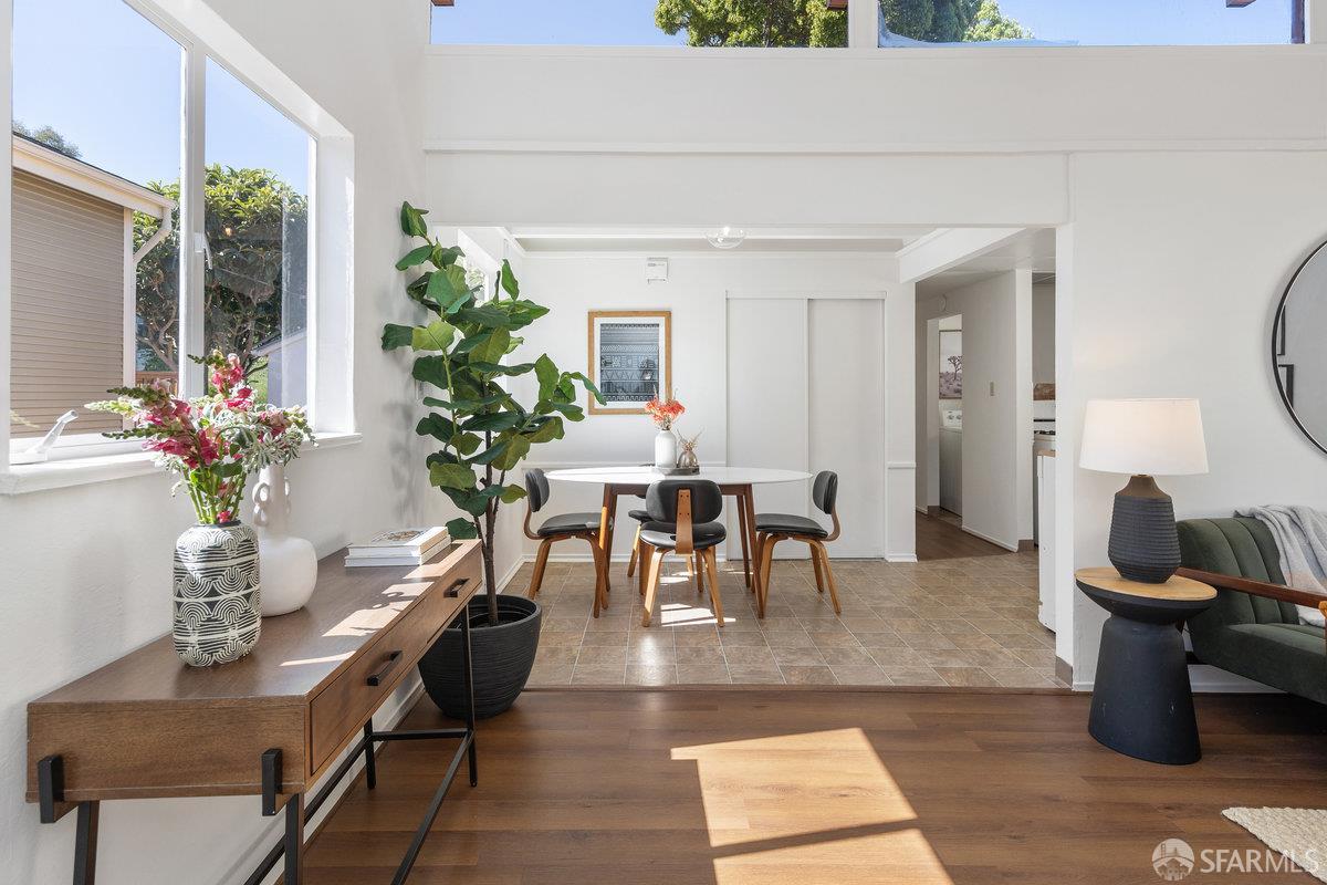 Detail Gallery Image 4 of 29 For 1435 Liberty St, El Cerrito,  CA 94530 - 3 Beds | 1 Baths