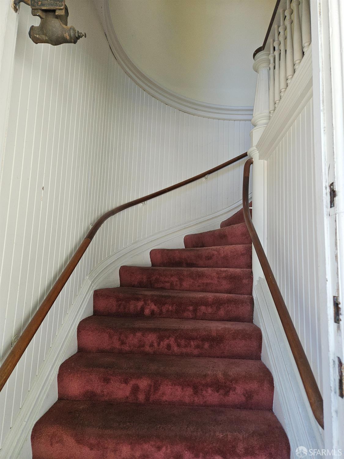 Detail Gallery Image 5 of 5 For 841 Fulton St, San Francisco,  CA 94117 - – Beds | – Baths