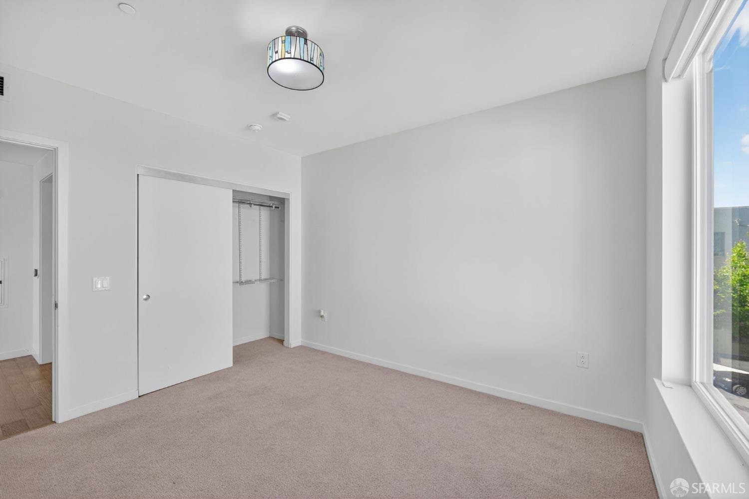 Detail Gallery Image 18 of 30 For 10 Innes Ct #201,  San Francisco,  CA 94124 - 1 Beds | 1 Baths