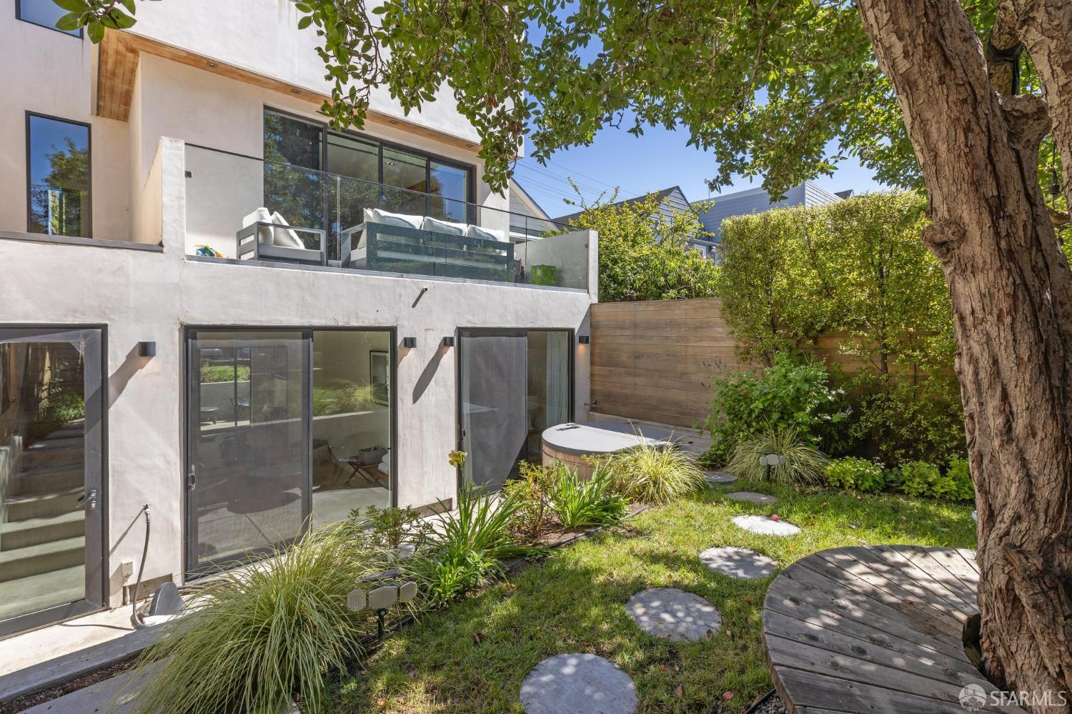 Detail Gallery Image 64 of 72 For 1624 Alabama St, San Francisco,  CA 94110 - 4 Beds | 3/1 Baths