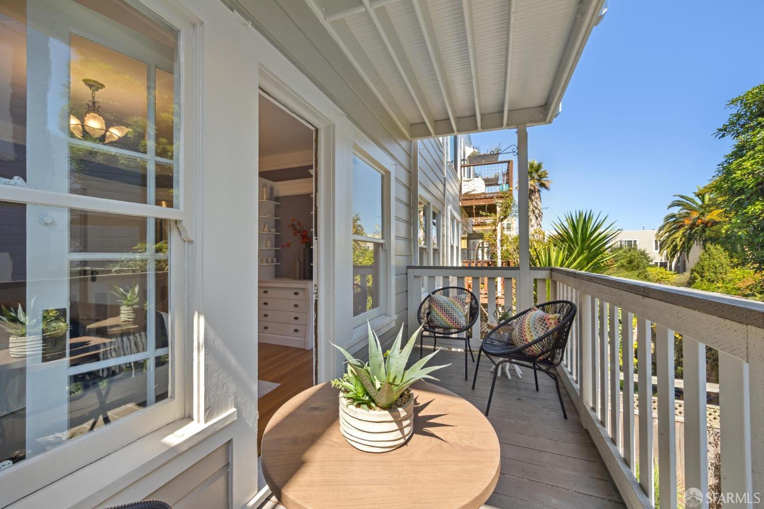 Detail Gallery Image 33 of 46 For 738 Masonic Ave, San Francisco,  CA 94117 - 2 Beds | 1 Baths