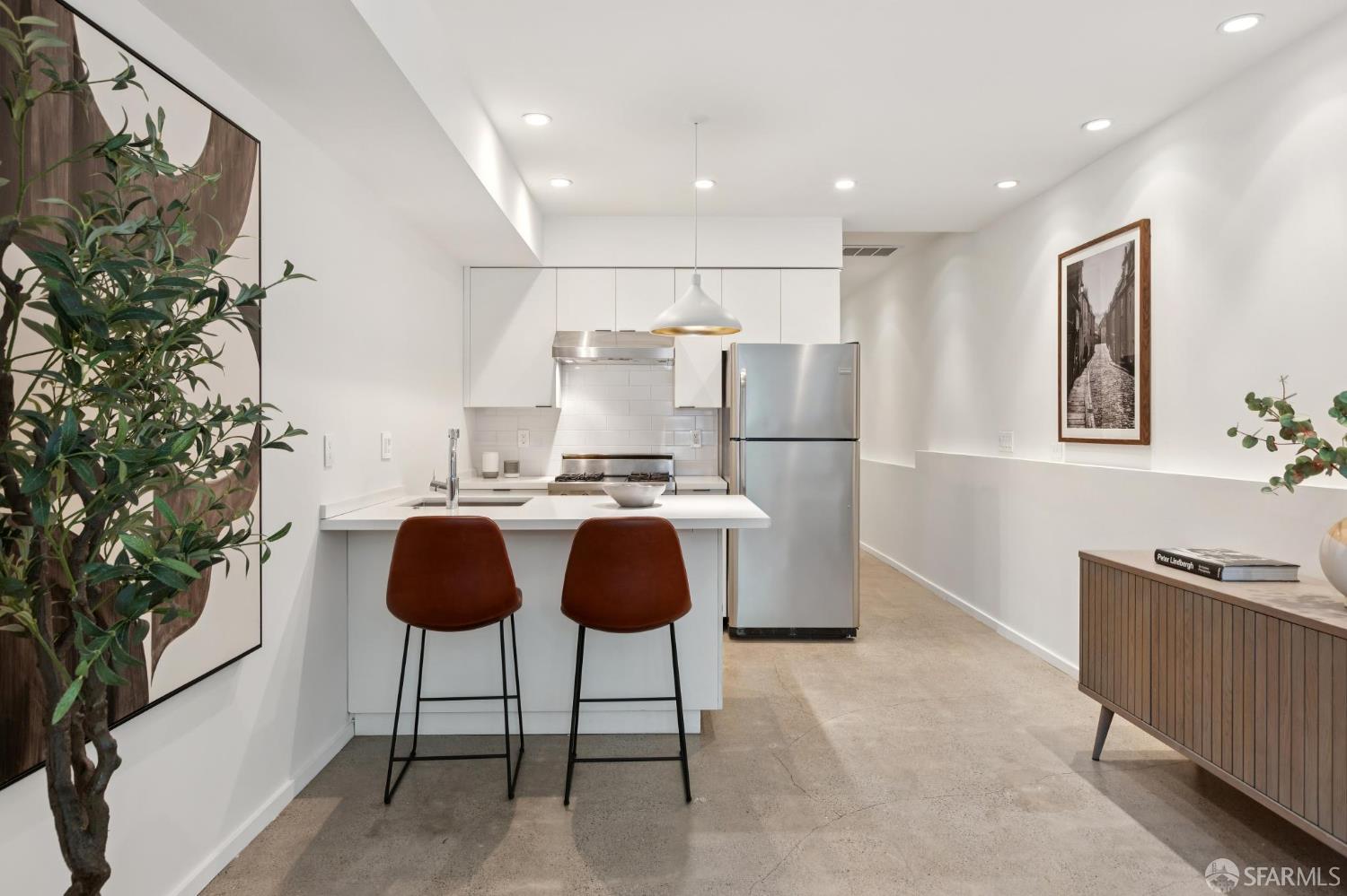 Detail Gallery Image 43 of 72 For 1624 Alabama St, San Francisco,  CA 94110 - 4 Beds | 3/1 Baths