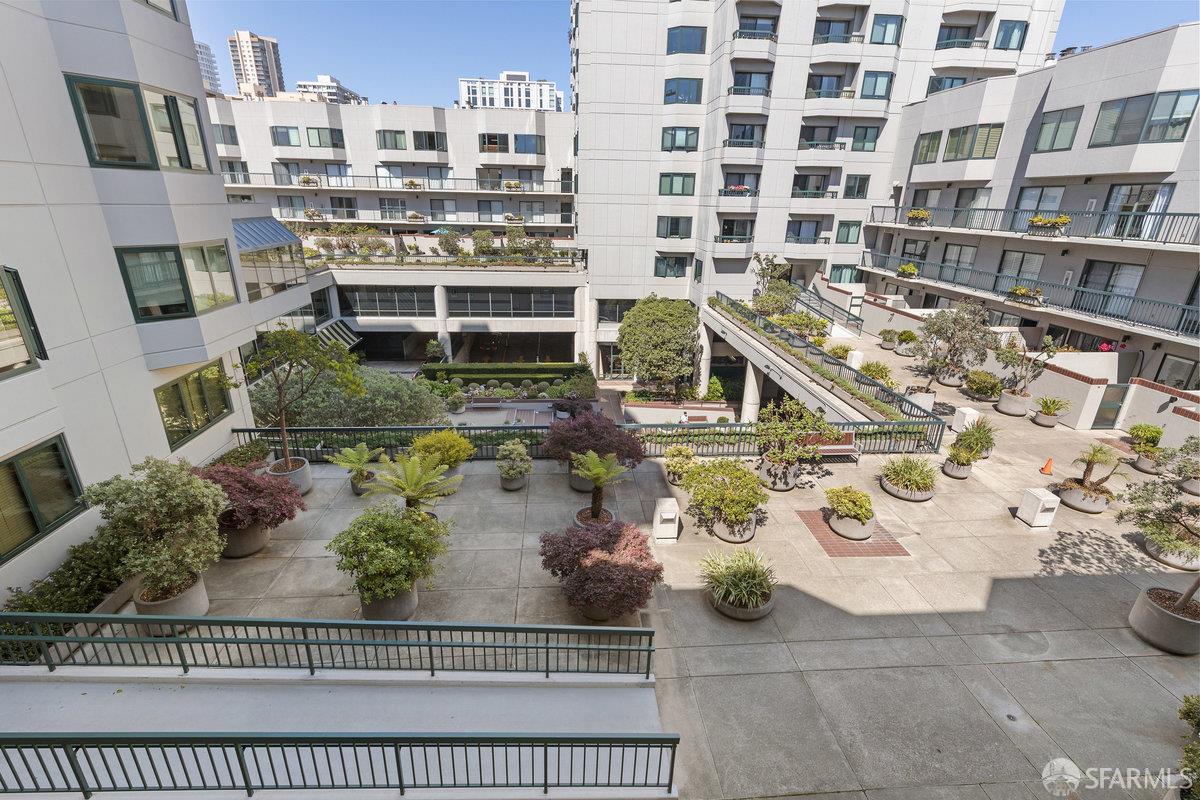 Detail Gallery Image 22 of 47 For 601 Van Ness Ave #67,  San Francisco,  CA 94102 - 2 Beds | 2 Baths