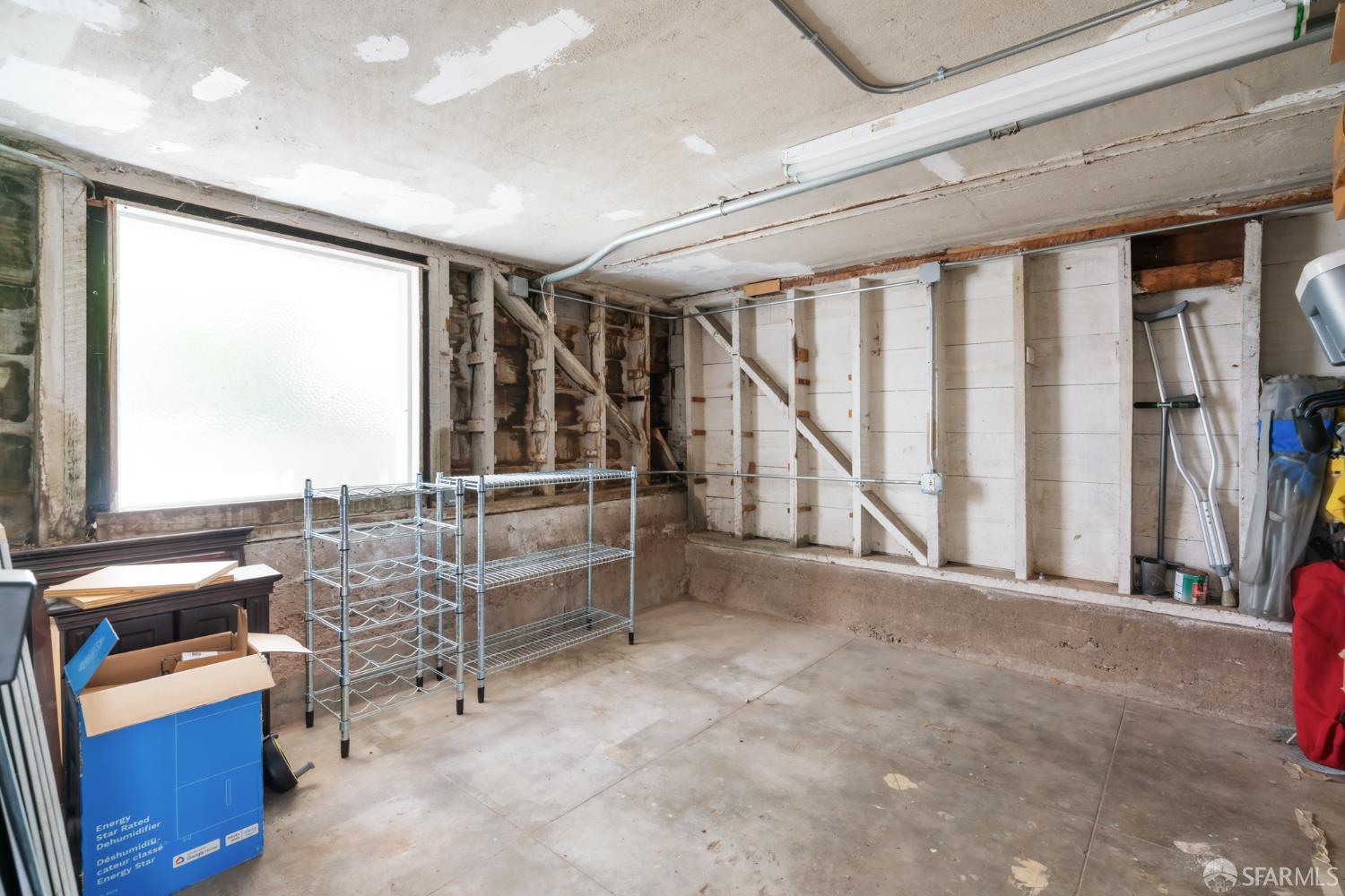 Detail Gallery Image 28 of 30 For 206 12th Ave, San Francisco,  CA 94118 - 2 Beds | 1/1 Baths