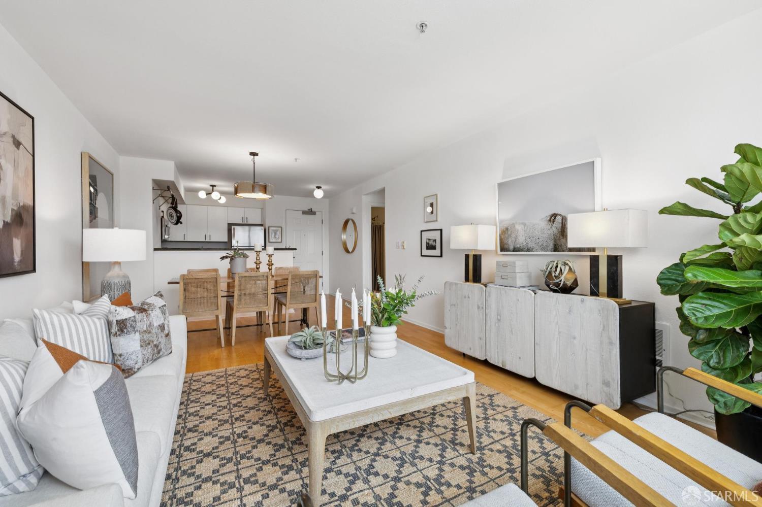 Detail Gallery Image 3 of 37 For 8400 Oceanview Ter #305,  San Francisco,  CA 94132 - 2 Beds | 2 Baths