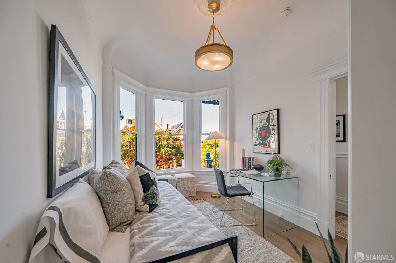 Detail Gallery Image 15 of 39 For 4425 20th St, San Francisco,  CA 94114 - 3 Beds | 2 Baths
