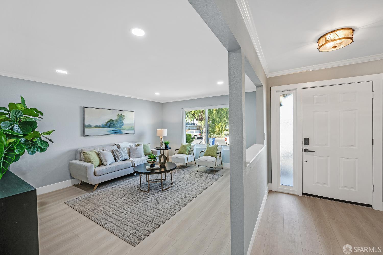 Detail Gallery Image 6 of 41 For 58 Orinda Cir, Pittsburg,  CA 94565 - 4 Beds | 2 Baths