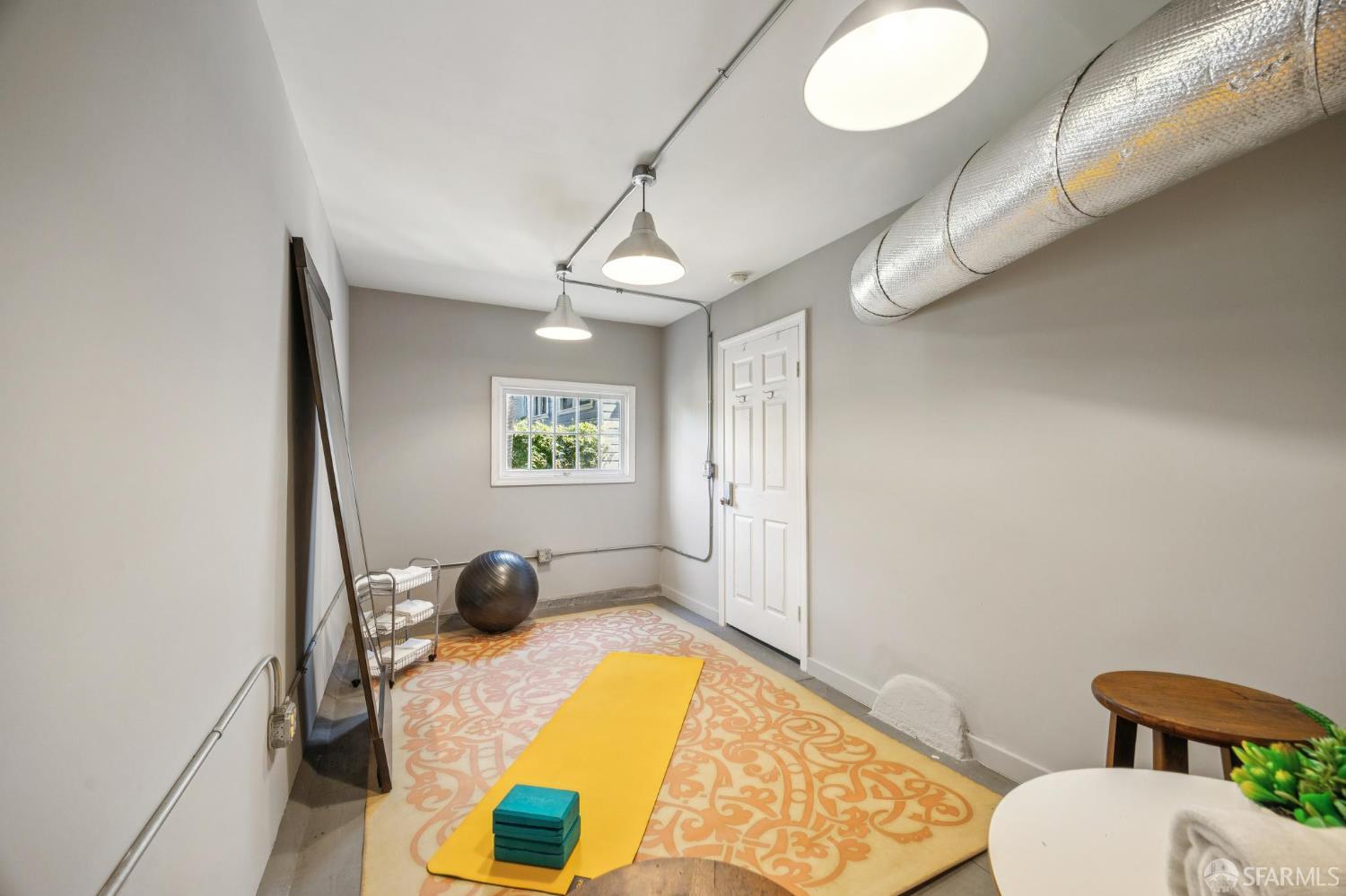 Detail Gallery Image 45 of 46 For 738 Masonic Ave, San Francisco,  CA 94117 - 2 Beds | 1 Baths