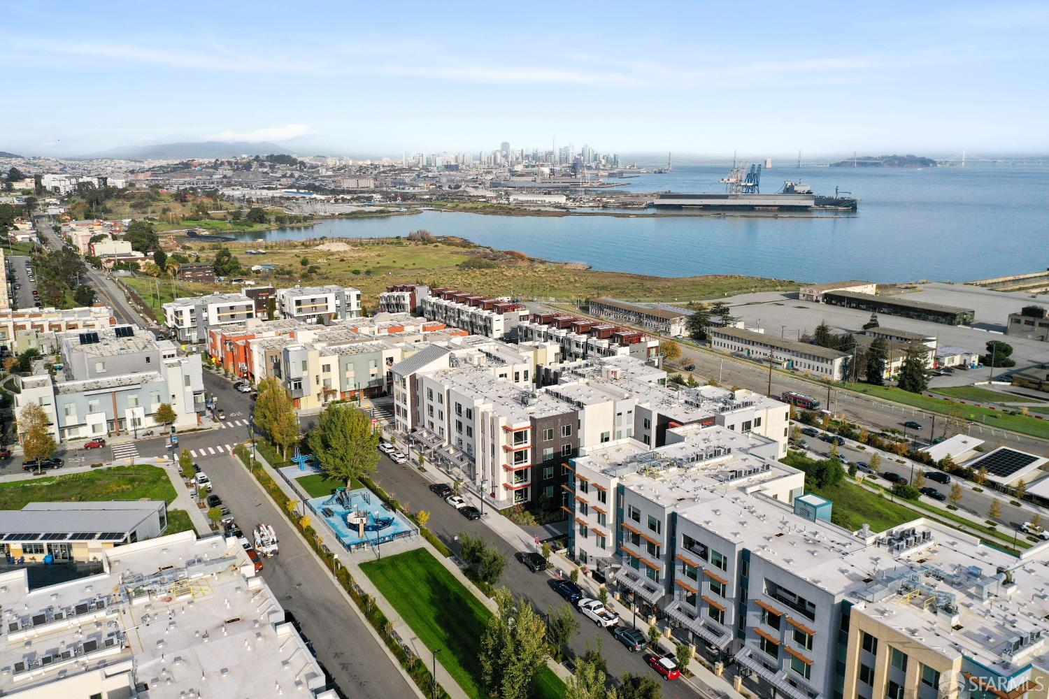 Detail Gallery Image 27 of 30 For 10 Innes Ct #201,  San Francisco,  CA 94124 - 1 Beds | 1 Baths
