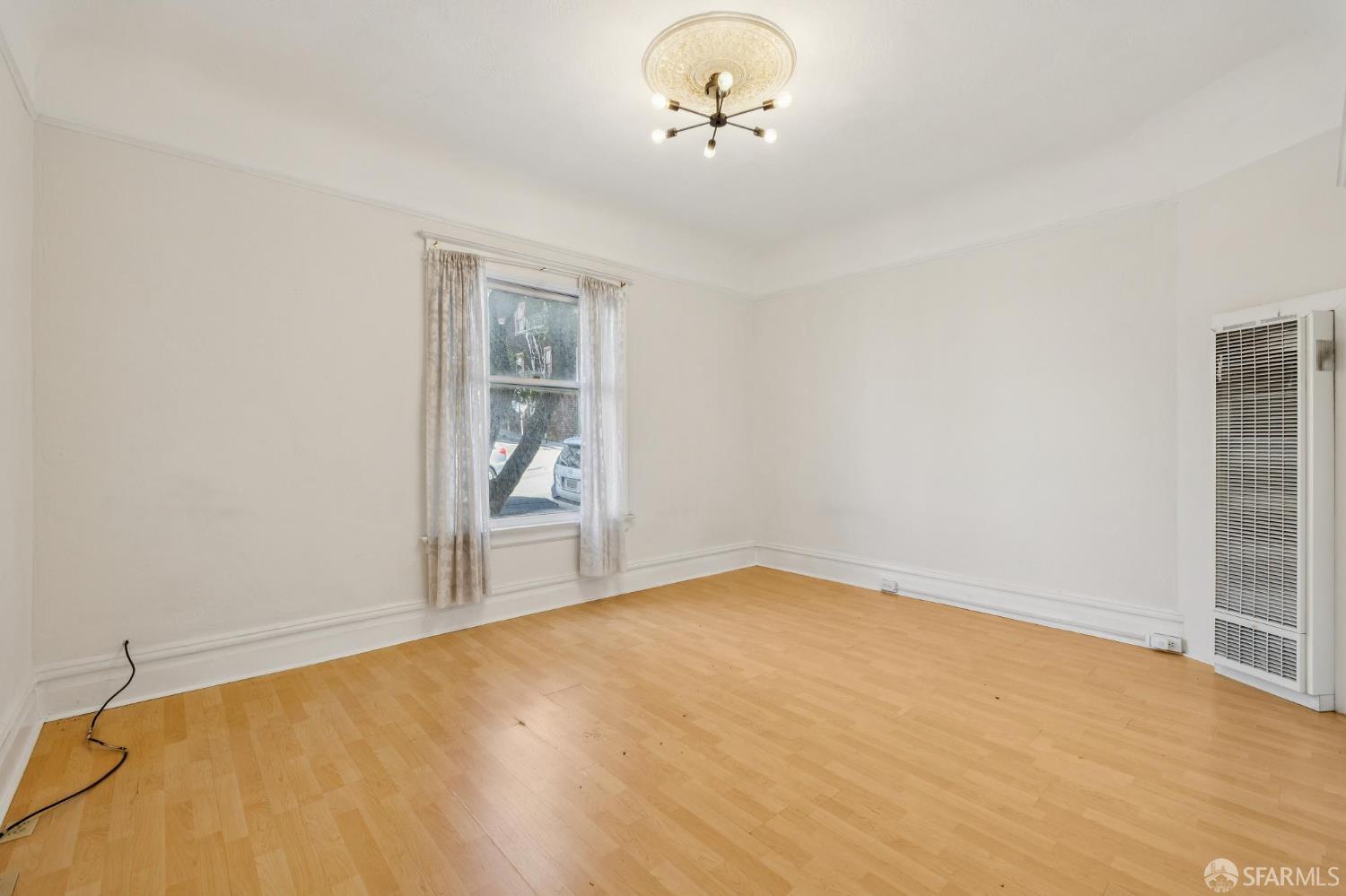 Detail Gallery Image 12 of 23 For 453 Union St, San Francisco,  CA 94133 - – Beds | – Baths