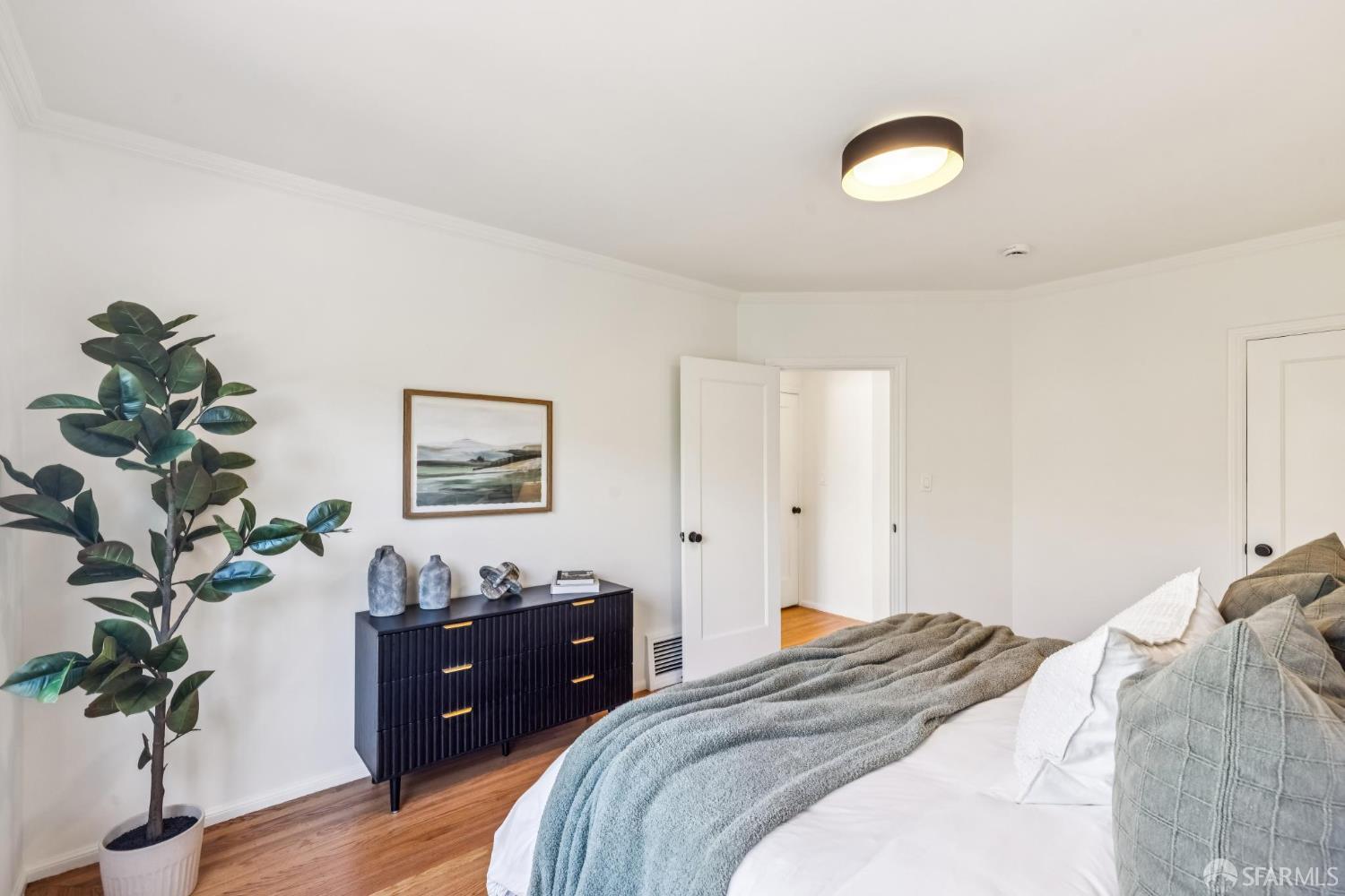 Detail Gallery Image 38 of 70 For 26 Albion St, San Francisco,  CA 94103 - 3 Beds | 2 Baths