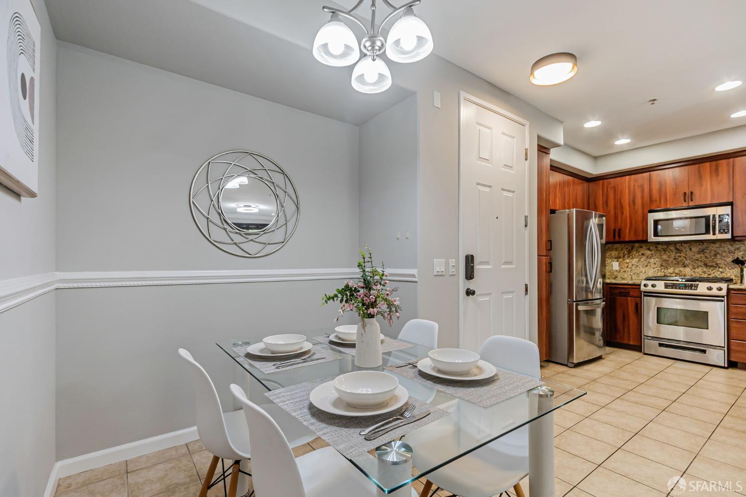 Detail Gallery Image 19 of 43 For 1101 S Main St #216,  Milpitas,  CA 95035 - 2 Beds | 2 Baths