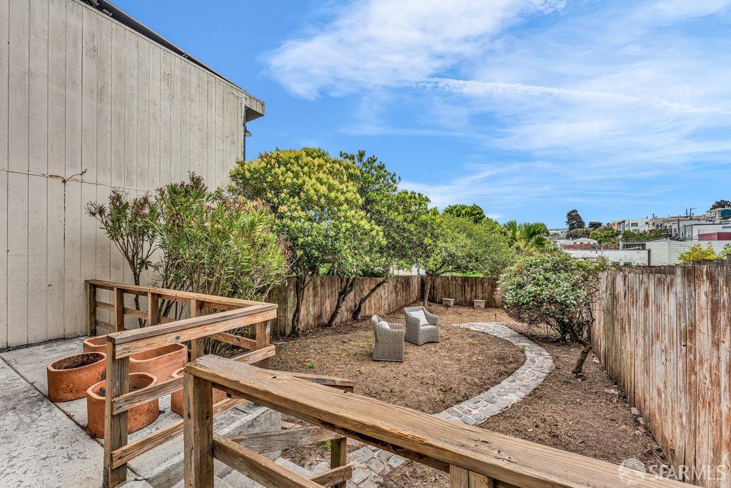 Detail Gallery Image 76 of 85 For 371 Hearst Ave, San Francisco,  CA 94112 - 3 Beds | 2 Baths