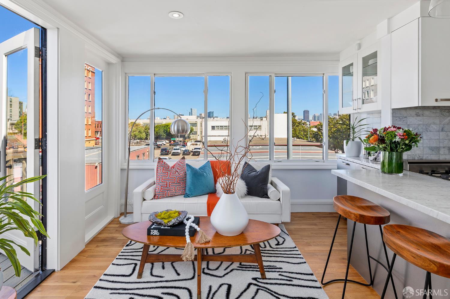 Detail Gallery Image 27 of 47 For 2360 Folsom St a,  San Francisco,  CA 94110 - 2 Beds | 1 Baths