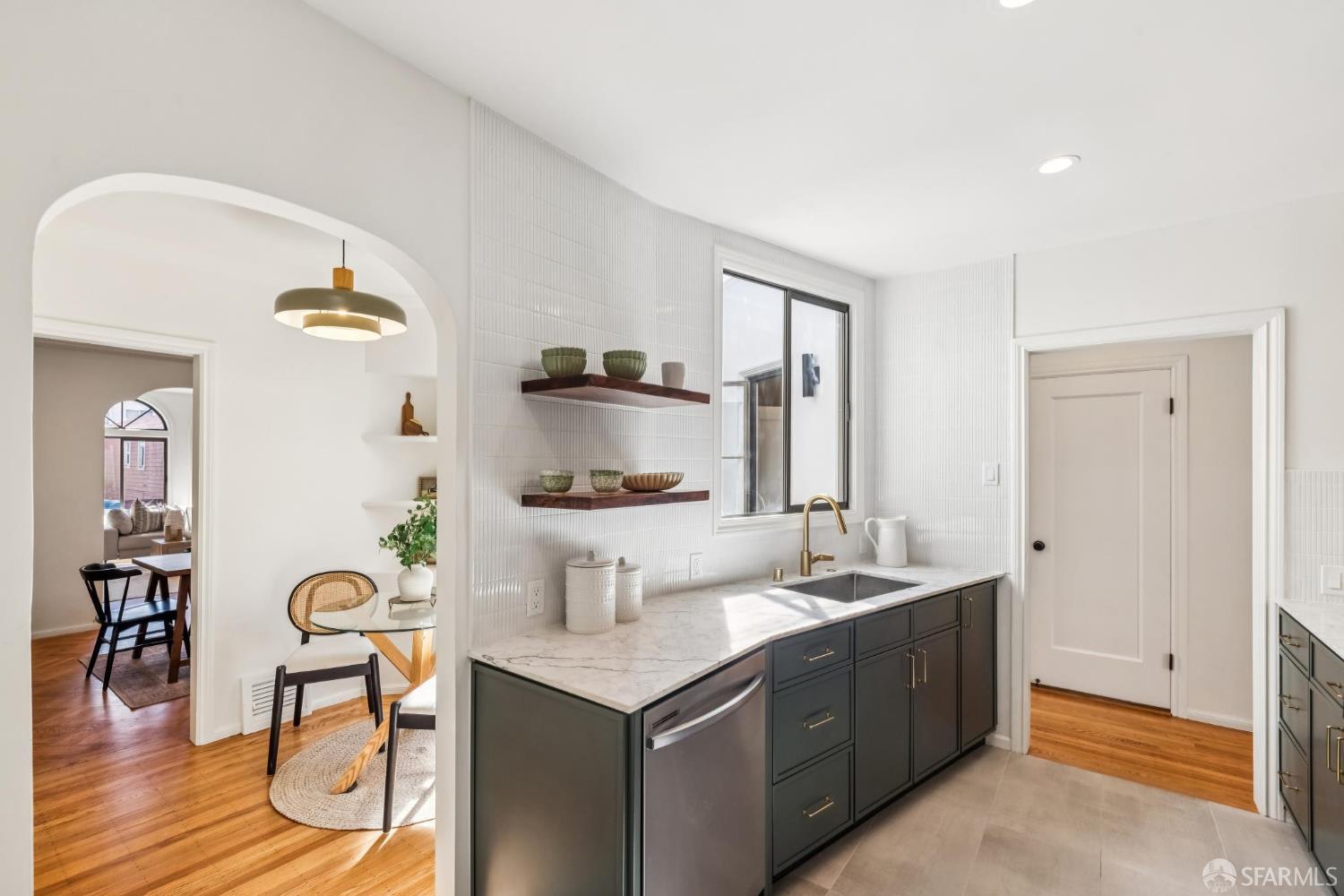 Detail Gallery Image 28 of 70 For 26 Albion St, San Francisco,  CA 94103 - 3 Beds | 2 Baths