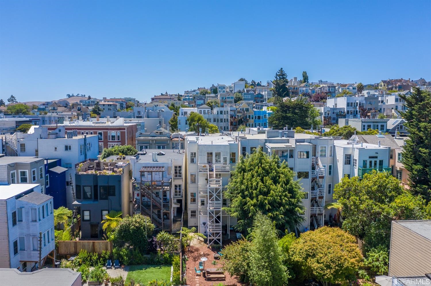 Detail Gallery Image 7 of 45 For 20 Cumberland St, San Francisco,  CA 94110 - – Beds | – Baths