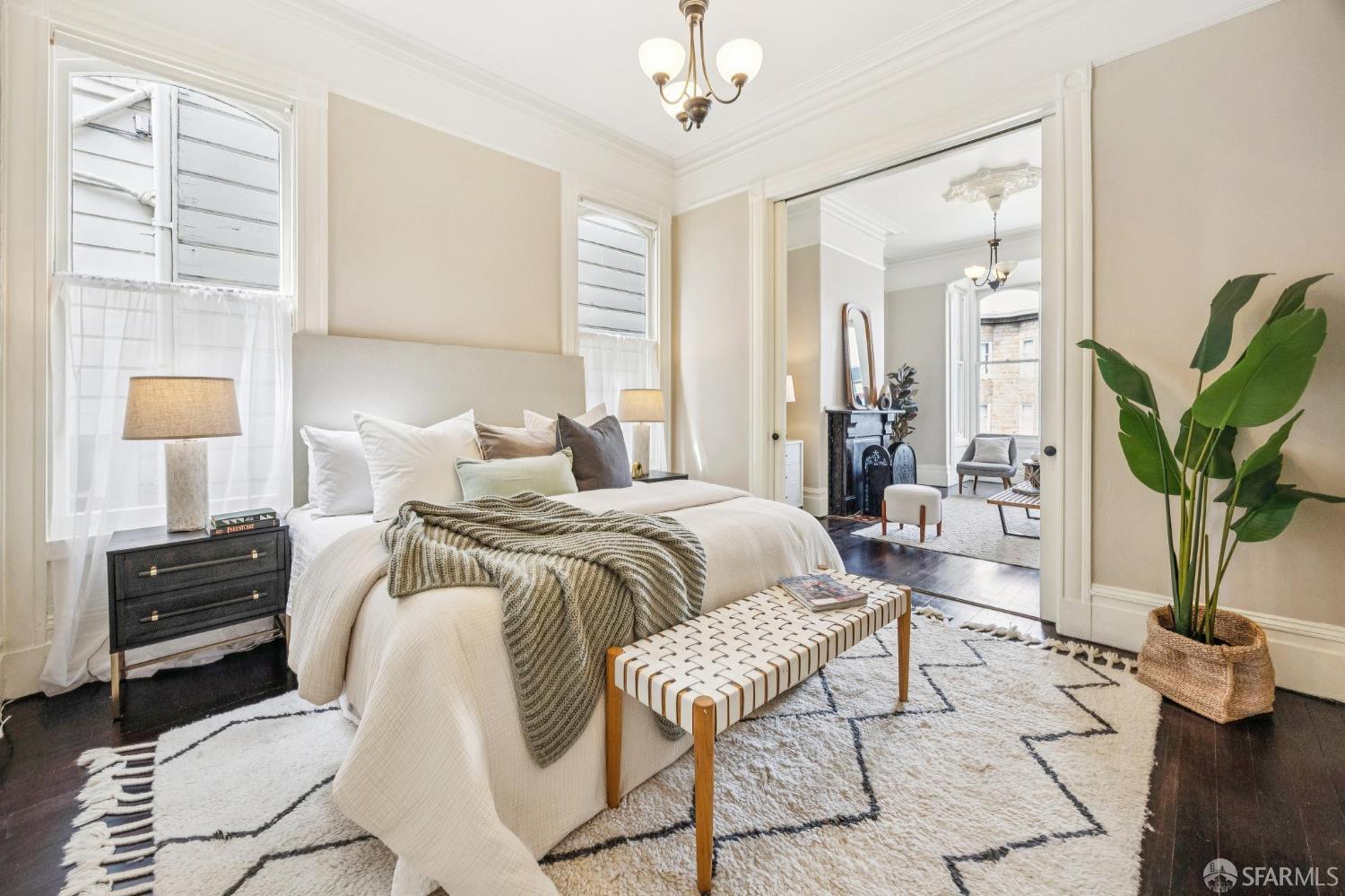Detail Gallery Image 7 of 22 For 563 Haight St, San Francisco,  CA 94117 - 3 Beds | 1 Baths